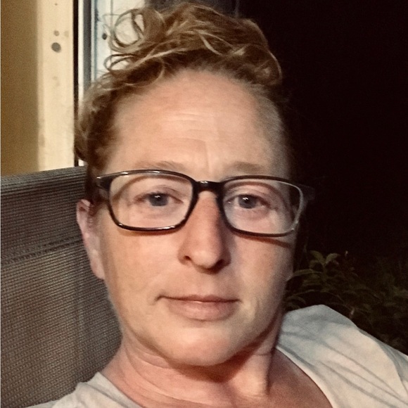 Meet your Posher, Kelly - Picture 1 of 1